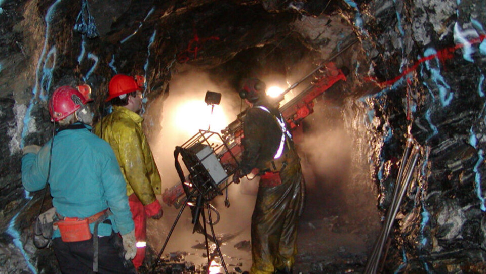 Guldminen i Kirkespirdalen beskæftiger 95 personer, selve tilladelsen til minedriften er ejet af Angel Mining Plc. Driften varetages af Angel Mining Gold. Foto: Sermitsiaq
