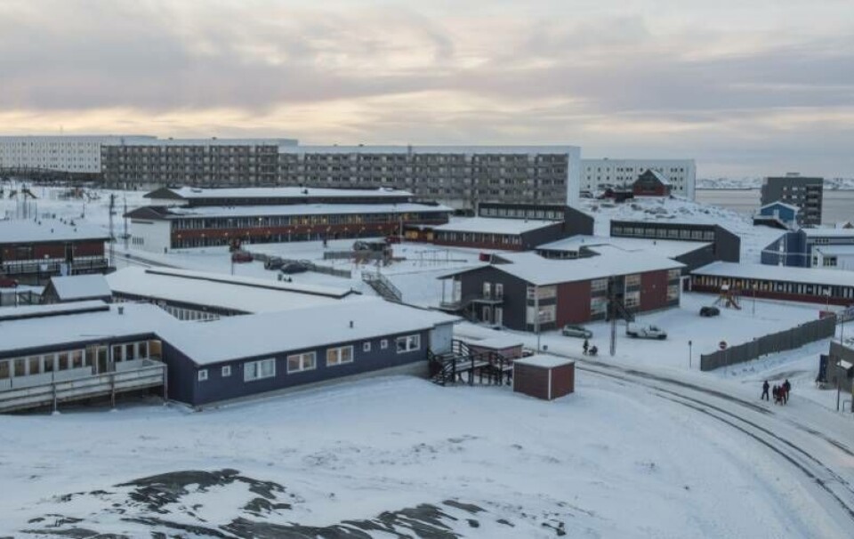 Kommunens medarbejdere flyttet for at skabe plads til skoleelever