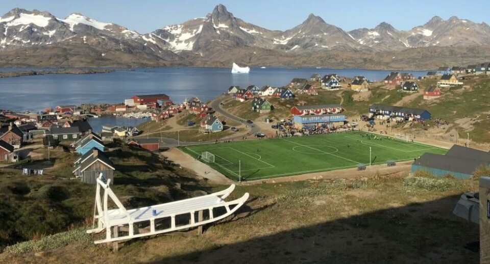 Det lyser op i øst