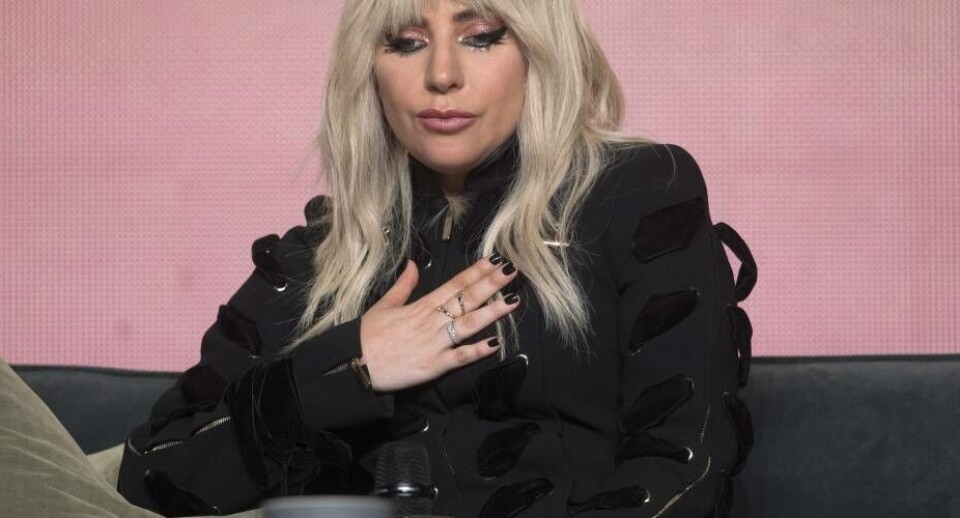 Lady Gaga udskyder København-koncert på grund af sygdom