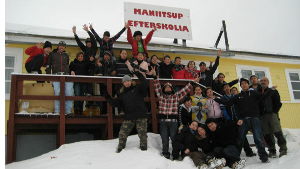 2008/09-mi utaqqiissaasumik efterskolemi atuartut nuannisaartut. Foto:Najattaavaraq Johansen