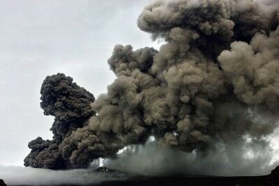 Den islandske vulkan Eyjafjallajokull skabte i foråret store problemer for flytrafikken. Nu har tyske forskere afsløret hidtil upåagtet virkninger af vulkanudbruddet. Foto: Brynjar Gauit/AP/Polfoto