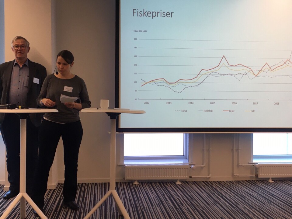 Najaaraq Christiansen og Anders Møller Christensen fremlægger her konjunkturudviklingen for den grønlandske økonomi.