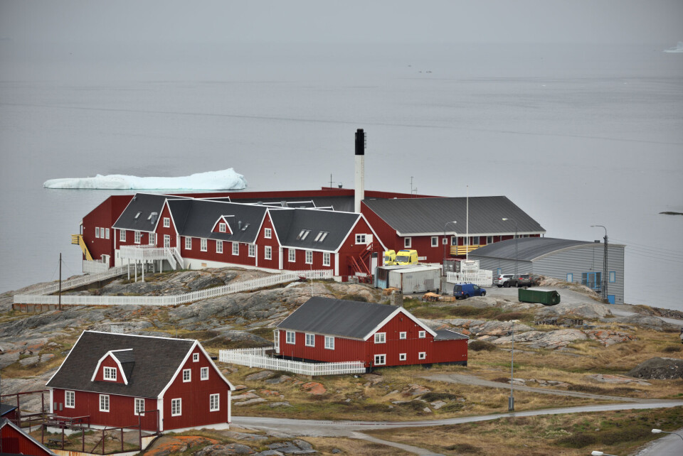 Sundhedsvæsenet mangler læger og sygeplejersker. Nu varsles der ekstraordinære forhold for at komme den værste periode igennem, nemlig sommeren.