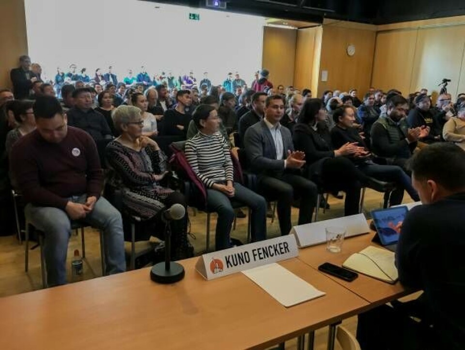 Masser af mennesker var mødt op for at overvære valgdebatten