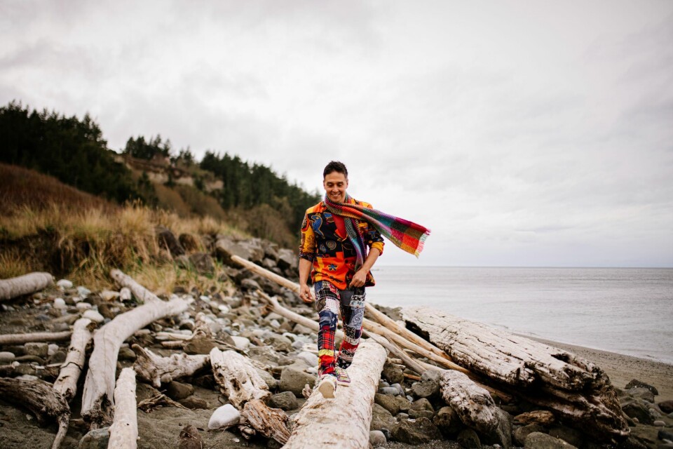 Simon Lynge udsender den 15. september albummet ‘Dark Brown Eyes’.