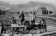 50 år efter lukning: Qullissats venner genser film om byen