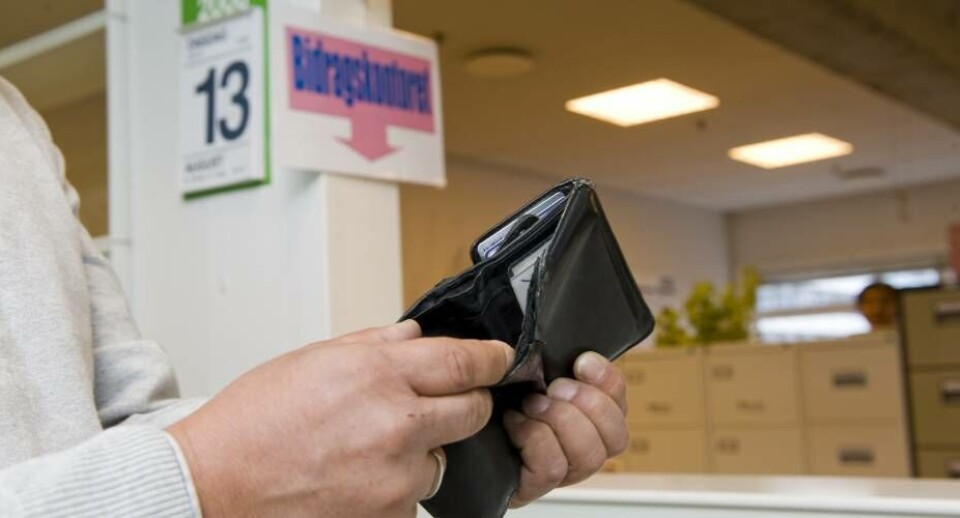 Når pengene er overført mellem to konti, og når varen ikke er nået til køber, kan kunden kigge langt efter sine penge. Banken opfordrer til politianmeldelse af svindlen.