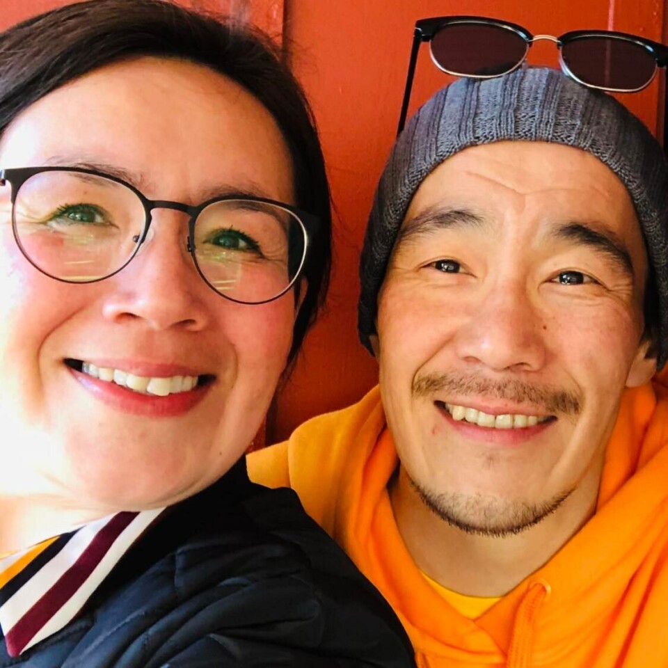 - Johansinnguaq er familiens yngste og den naturlige midtpunkt, der altid har overskud til at give kærlighed og glæde. En naturlige glædespreder, som mange nok også har lagt mærke til, siger Pani Petersen Rosing.