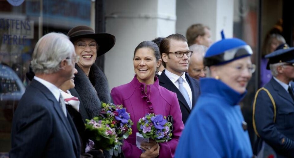 Et flertal i den svenske befolkning mener, at kong Carl Gustaf bør overlade tronen til kronprinsesse Victoria, viser ny måling. Foto: Polfoto