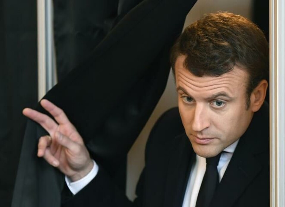 Macron står i meningsmålingerne til at vinde det franske præsidentvalg, der afgøres søndag