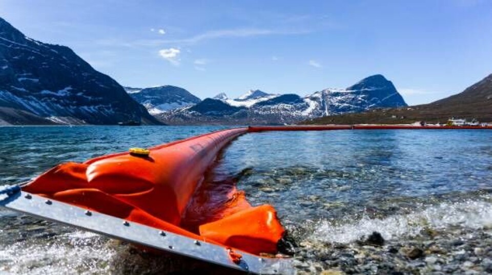 Beredskabet lagde onsdag flydespærring ud i det ramte område. (Arkivfoto)