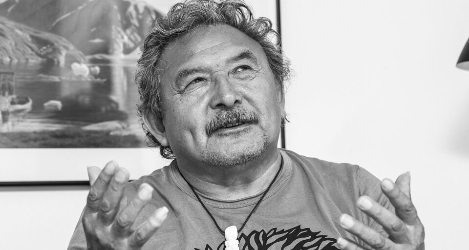 Rasmus Lyberth er taknemmelig for sin lærer, Ejnar Heilmann, der lærte klassen at udfolde sig kunstnerisk, male, synge, male, tegne. Rasmus Lyberth har været selvstændig siden 1989 som sanger.