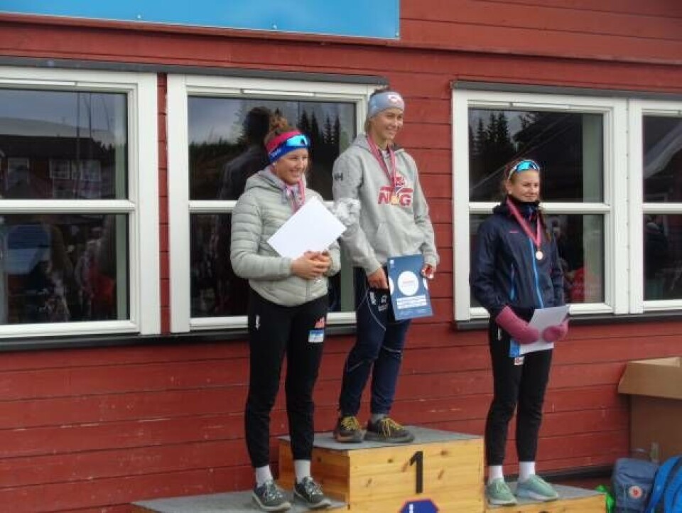 Ukaleq Slettemark ses her øverst på sejrsskamlen