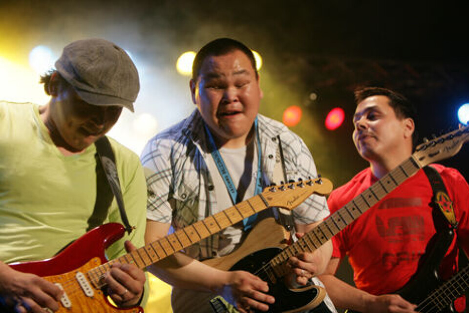 Gruppen Liima Inui trykker den af under Atlantic Music Festival. Tupaarnaq Mathiassen sang også under Atlantic Music Festival. Gruppen Liima Inui trykker den af under Atlantic Music Festival. Tupaarnaq Mathiassen sang også under Atlantic Music Festival. Gruppen Liima Inui trykker den af under Atlantic Music Festival. Tupaarnaq Mathiassen sang også under Atlantic Music Festival.