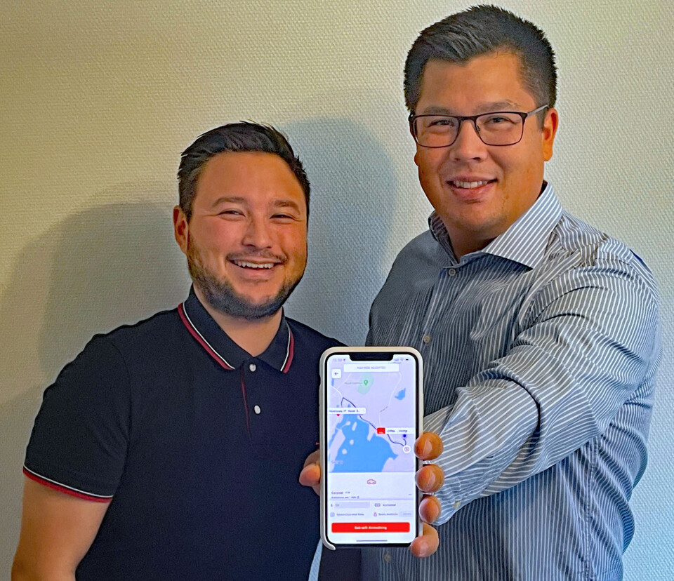 Fætrene Erneeraq og Kunuunnguaq Fleischer har sammen udviklet en grønlandsk app til taxa og turoperatører.