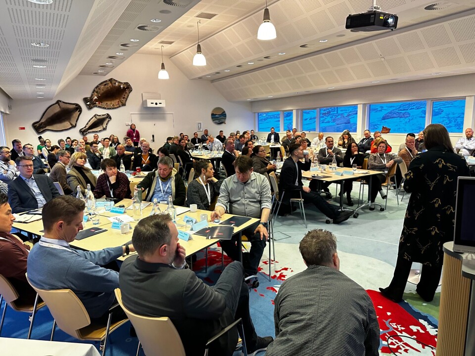 Formanden for , Múte Bourup Egede (IA) fortæller overfor Sermitsiaq.AG at der er en ny ejerskabspolitik på vej.På billedet ses deltagere i bestyrelsesseminaret i Ilulissat som foregik i weekenden. Naalakkersuisut