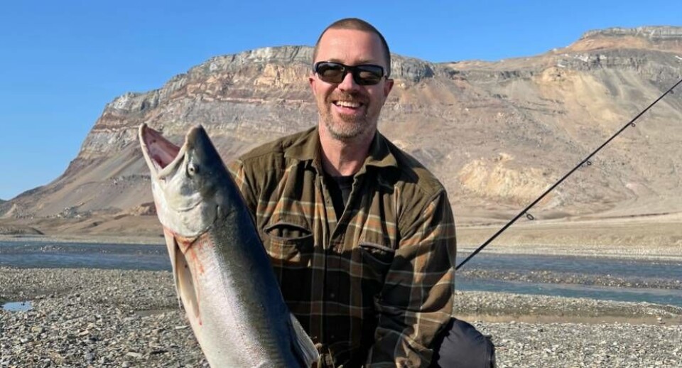 Asger Fredslund tangerer verdensrekorden med denne fjeldørred på 95 cm og 10,1 kilo.