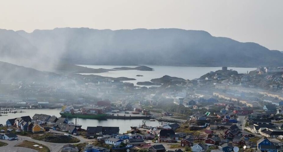 Billederne her er fra søndag eftermiddag, hvor branden sendte en kraftig røgsky ind over Qaqortoq. Poul HardBillederne her er fra søndag eftermiddag, hvor branden sendte en kraftig røgsky ind over Qaqortoq. Poul HardBillederne her er fra søndag eftermiddag, hvor branden sendte en kraftig røgsky ind over Qaqortoq. Poul HardBillederne her er fra søndag eftermiddag, hvor branden sendte en kraftig røgsky ind over Qaqortoq. Poul HardBillederne her er fra søndag eftermiddag, hvor branden sendte en kraftig røgsky ind over Qaqortoq. Poul HardBillederne her er fra søndag eftermiddag, hvor branden sendte en kraftig røgsky ind over Qaqortoq. Poul HardBillederne her er fra søndag eftermiddag, hvor branden sendte en kraftig røgsky ind over Qaqortoq. Poul Hard