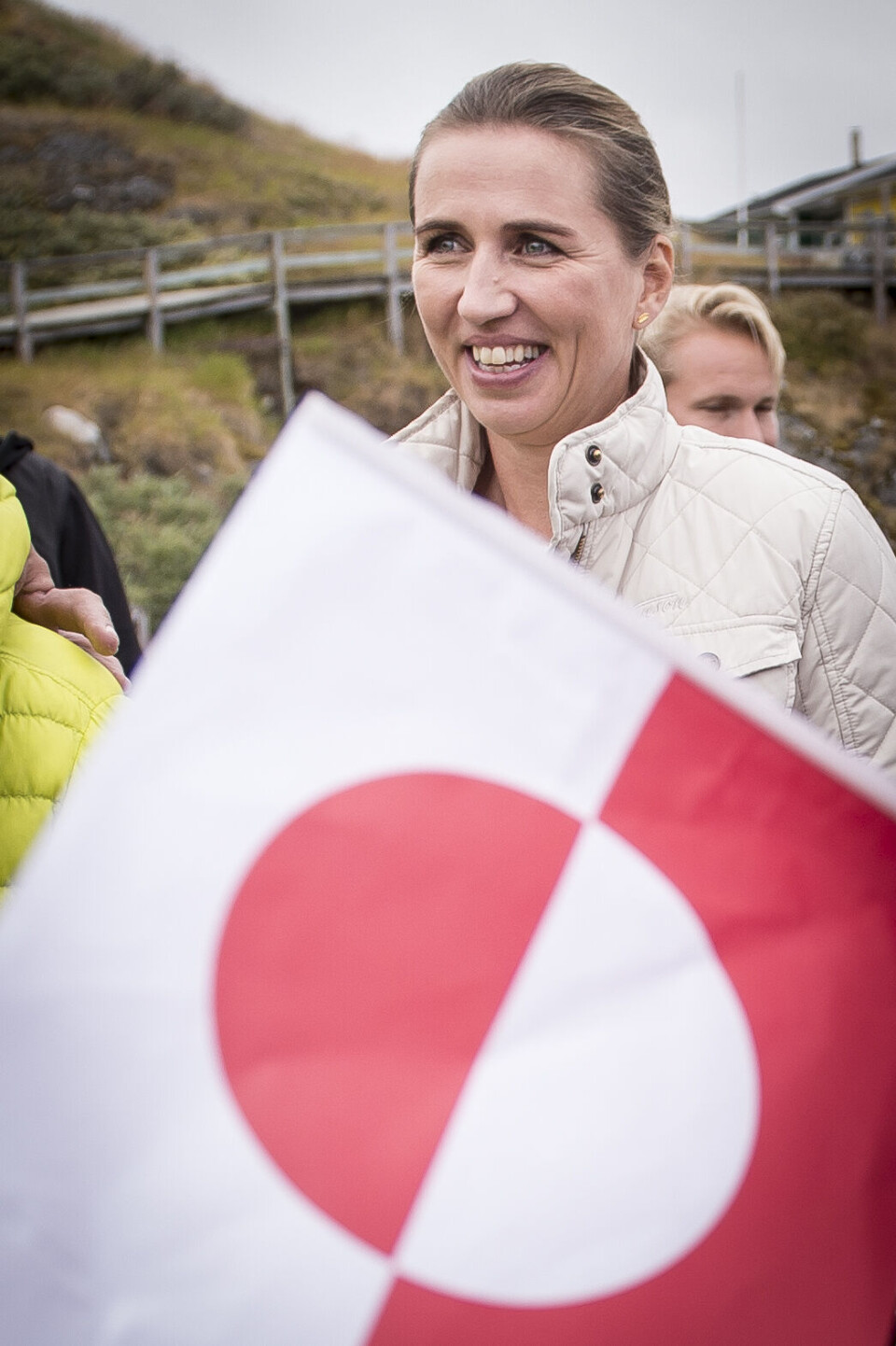 Se billeder: Mette Frederiksen besøger Kapisillit