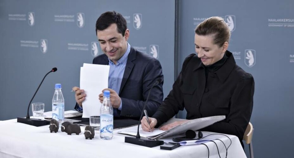 Formanden for Naalakkersuisut MutÈ B. Egede og Statsminister Mette Frederiksen holder i marts 2022 pressemøde om en hensigtserklæring for at fremme grøn energi i Grønland.