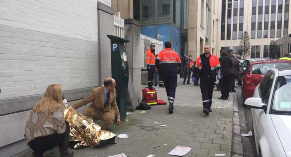 Det ene bombeangreb fandt sted på en metrostation nær repræsentationen