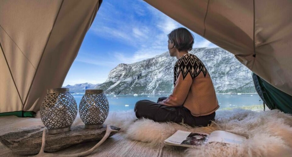 Udsigten fra et telt i Kiattua i Nuup Kangerlua. Nomad GreenlandDet er også muligt at få et spa-bad i Nomad Greenlands camps. Nomad GreenlandTelte i luksuscampen i Nuup Kangerlua. Nomad GreenlandUdsigten fra et telt i Kiattua i Nuup Kangerlua. Nomad GreenlandDet er også muligt at få et spa-bad i Nomad Greenlands camps. Nomad GreenlandTelte i luksuscampen i Nuup Kangerlua. Nomad GreenlandUdsigten fra et telt i Kiattua i Nuup Kangerlua. Nomad Greenland