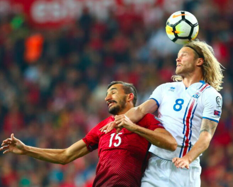 Island ramt af VM-feber