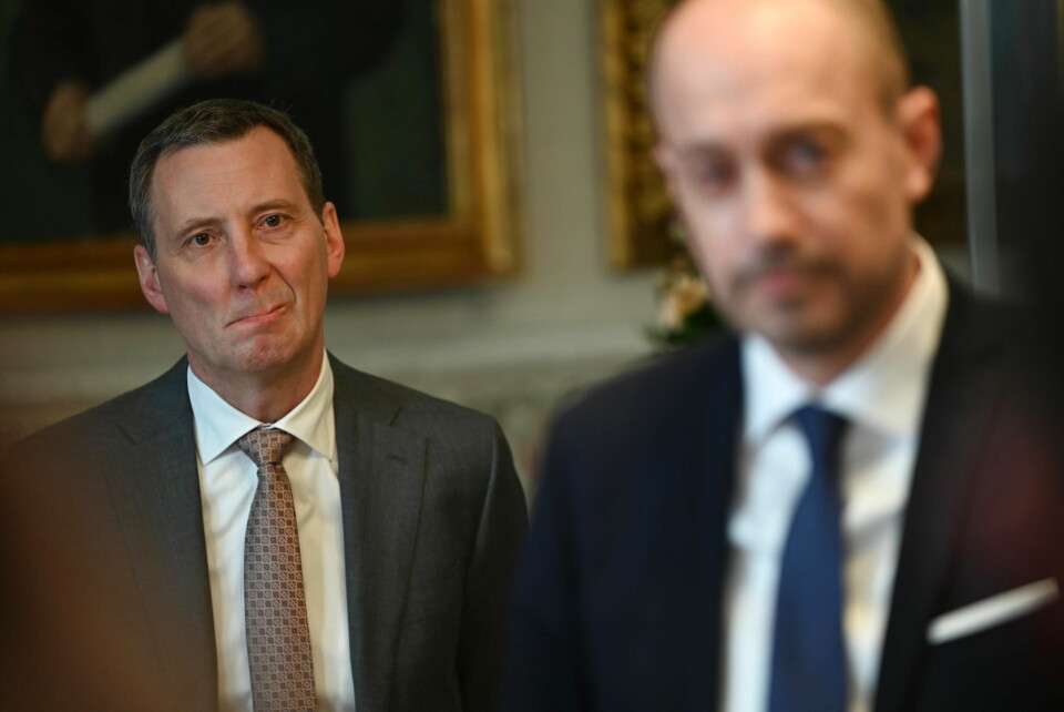 Justitsminister Nick Hækkerup og sundhedsminister Magnus Heuniche præsenterede genåbningsplanen for pressen onsdag formiddag.
