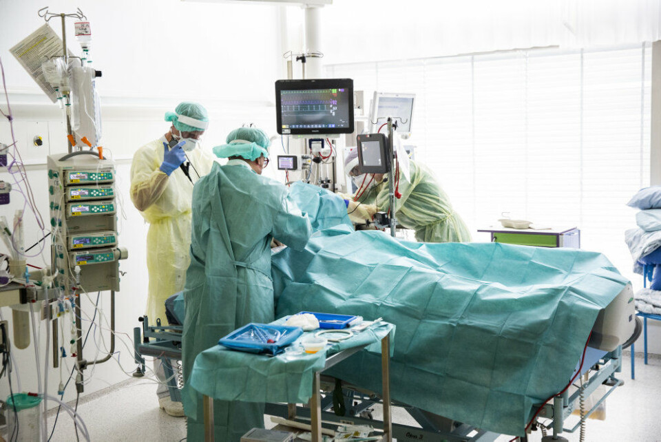 Antallet af patienter med coronavirus, der er indlagt på intensiv eller ligger i respirator, er lørdag faldet til det laveste niveau siden 17. marts. (Arkivfoto)