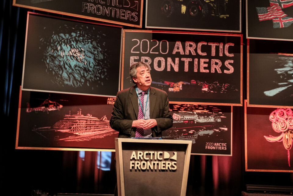 Topforskeren Bobo Lo, nummer to fra højre, satte sindene i kog og fik virkelig deltagerne op på mærkerne med sine indlæg på konferencen Arctic Frontiers i Tromsø, hvor over 1.000 førende forskere, top-politikere og erhvervsfolk, ngo'ere og journalister mødtes i sidste uge. Han advarer om mere uro og flere konflikter i Arktis i fremtiden. Derfor anbefaler han, at der bliver lavet en arktisk traktat, der ikke kun skal omfatte videnskabelige og miljømæssige spørgsmål, men også omfatte politiske og sikkerhedsmæssige regler