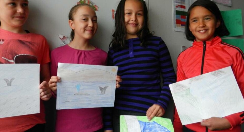 4. klasse på Atuarfik Hans Lynge i Nuuk har som de første afprøvet den nye undervisningsbog om affald. Pigerne er fra venstre Rannva 10 år, Ina 9 år, Liili 9 år og Ivalu på 10 år. SelvstyretEleverne i klassen har tegnet det sted i Grønland, som de synes, der skal passes bedst på. Selvstyret4. klasse på Atuarfik Hans Lynge i Nuuk har som de første afprøvet den nye undervisningsbog om affald. Pigerne er fra venstre Rannva 10 år, Ina 9 år, Liili 9 år og Ivalu på 10 år. SelvstyretEleverne i klassen har tegnet det sted i Grønland, som de synes, der skal passes bedst på. Selvstyret4. klasse på Atuarfik Hans Lynge i Nuuk har som de første afprøvet den nye undervisningsbog om affald. Pigerne er fra venstre Rannva 10 år, Ina 9 år, Liili 9 år og Ivalu på 10 år. SelvstyretEleverne i klassen har tegnet det sted i Grønland, som de synes, der skal passes bedst på. Selvstyret