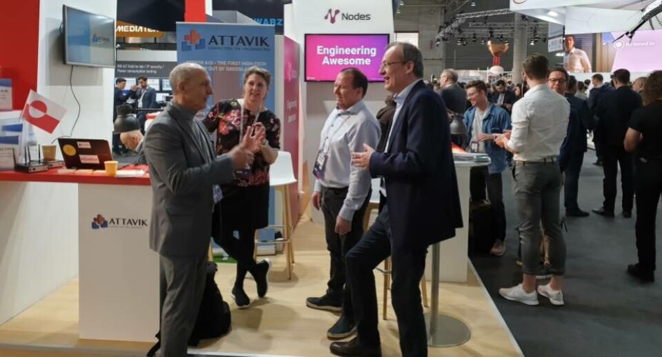 s mand i USA, George Stepancich – til venstre – med Jeanne og Poul Holm og Luk Siegstad på World Mobile Congress i Barcelona, som blev besøgt at 100.000 gæster Attavik