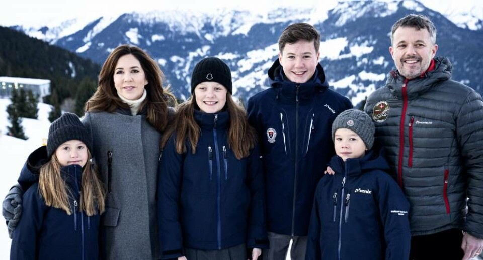 Corona: Kronprinsfamilie hentes hjem