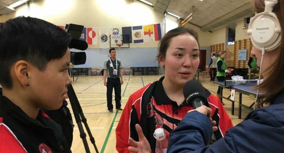 Inngili Petersen og Melissa Larsen efter deres finalekamp