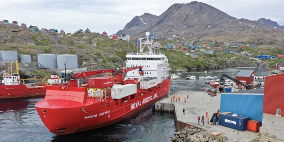 Med Nanoq Arctica anløb i Tasiilaq er der lagt op til fest med kaffebord og musik.