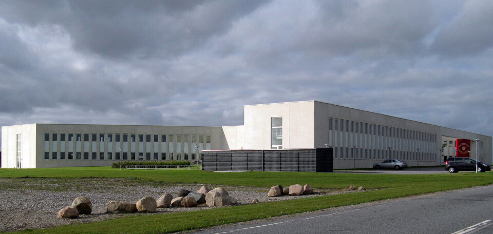 Tinglysningsretten i Hobro behandler alle tinglysningssager i Danmark. Sagsbehandlingen er digitaliseret og tager ofte under fem sekunder.