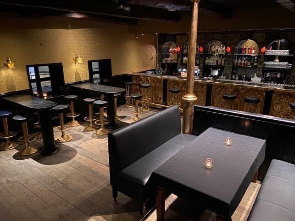 Der er plads til 75 gæster med 52 siddepladser i det nye brasserie Aurum