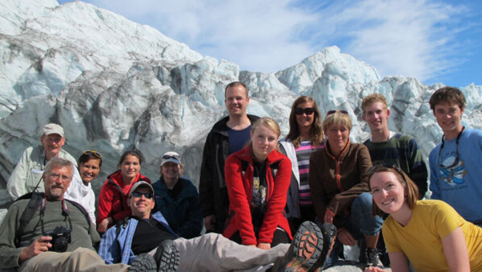 En del af holdet 'Science in Education Week'. Billedet er taget af Laura Lukes (NSF) ved indlandsisens kant i Kangerlussuaq.