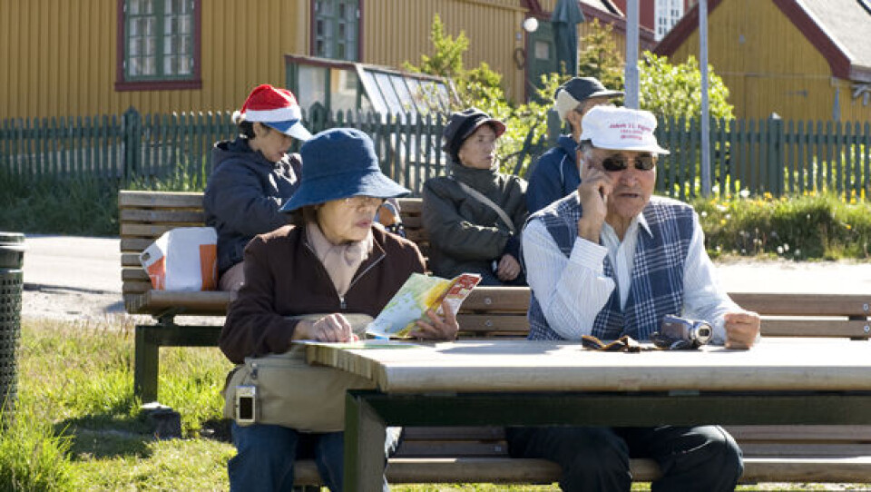 I 1.halvår i 2010 var 435 af turisterne fra Fjernøsten, hvilket svarer til 5,5 procent af samtlige turister i Grønland I 1.halvår i 2010 var 435 af turisterne fra Fjernøsten, hvilket svarer til 5,5 procent af samtlige turister i Grønland I 1.halvår i 2010 var 435 af turisterne fra Fjernøsten, hvilket svarer til 5,5 procent af samtlige turister i Grønland