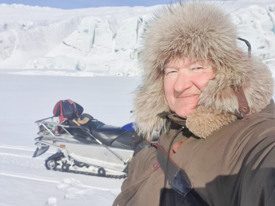 – Jeg har ikke givet tilladelse til, at PhilipAndrews kunne registrere sine selskaber somhjemmehørende på Isortoq Reindeer Station,siger Stefan Magnusson, der efterfølgendebåde har haft fat i Philip Andrews, og agter atkontakte erhvervs- og selskabsstyrelsen forat få det rettet.