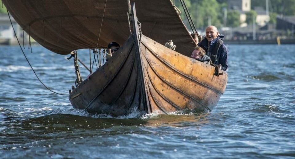 Vikingeskibet Skjoldungen fotograferet i Roskilde Fjord