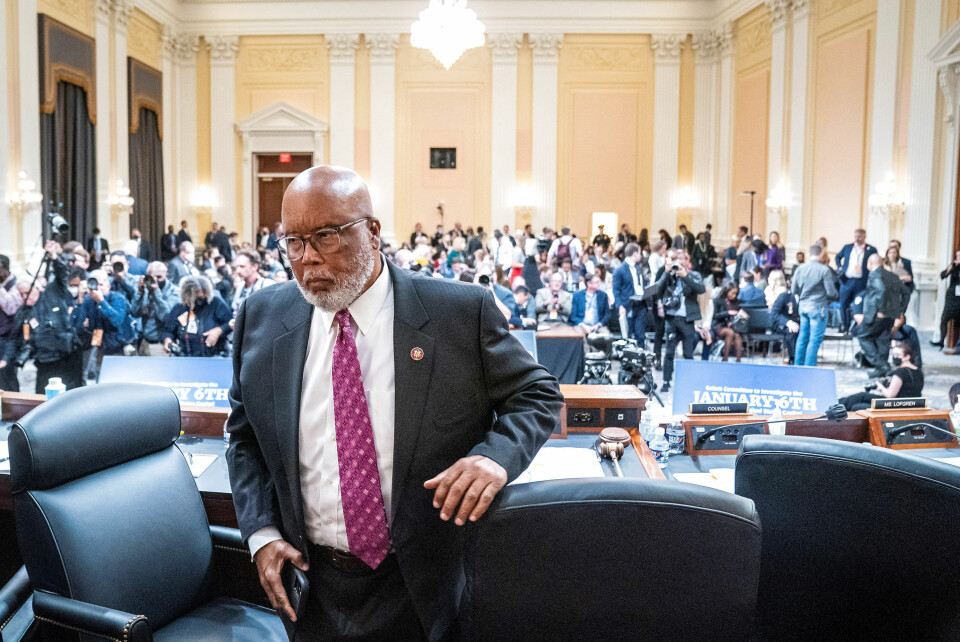 Der er tale om 'en usædvanlig' beslutning, siger demokraten Bennie Thompson torsdag ifølge CNN, efter at et udvalg i Repræsentanternes Hus har besluttet at stævne ekspræsident Donald Trump for at kunne udspørge ham om hans rolle i forbindelse med angrebet på Kongressen 6. januar 2021.