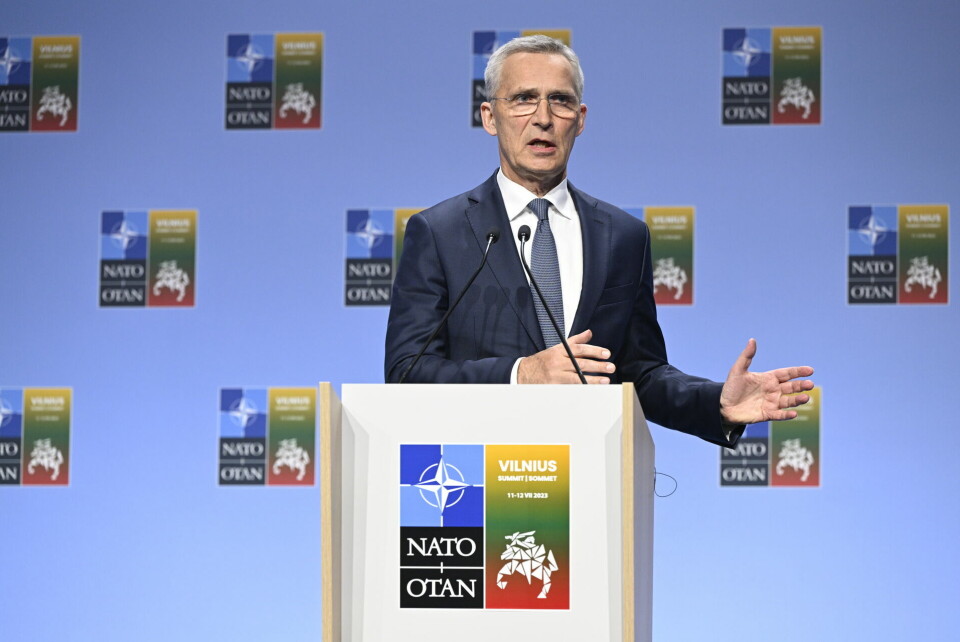 Natos generalsekretær, Jens Stoltenberg, glæder sig over, at Tyrkiet har sagt ja til at ratificere Sveriges optagelse i Nato. Det vil styrke forsvaret af Baltikum, siger han.