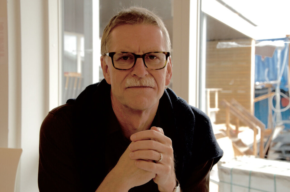 Frafald blandt eleverne er en kæmpe udfordring, mener Otto Simonsen Jens RafaelsenDen nye tilbygning er snart færdig Jens RafaelsenDen nye rektor Otto Simonsen og GUX Aasiaat i baggrunden Jens RafaelsenAvannaani Ilinniarnertuunngorniarfiks nye tilbygning Jens RafaelsenFrafald blandt eleverne er en kæmpe udfordring, mener Otto Simonsen Jens RafaelsenDen nye tilbygning er snart færdig Jens RafaelsenDen nye rektor Otto Simonsen og GUX Aasiaat i baggrunden Jens RafaelsenAvannaani Ilinniarnertuunngorniarfiks nye tilbygning Jens Rafaelsen GUX Aasiaat rektor, Otto Simonsen