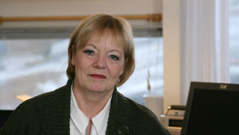 Lene Skov, leder af afdelingen for samfundstjeneste i København, er sammen med Kriminalforsorgen i Nuuk, i fuld gang med at skabe kontakter til arbejdspladser, som kan være samfundstjenestesteder til kriminelle, der har fået en dom til samfundstjeneste. Foto: Jørgen Chemnitz.
