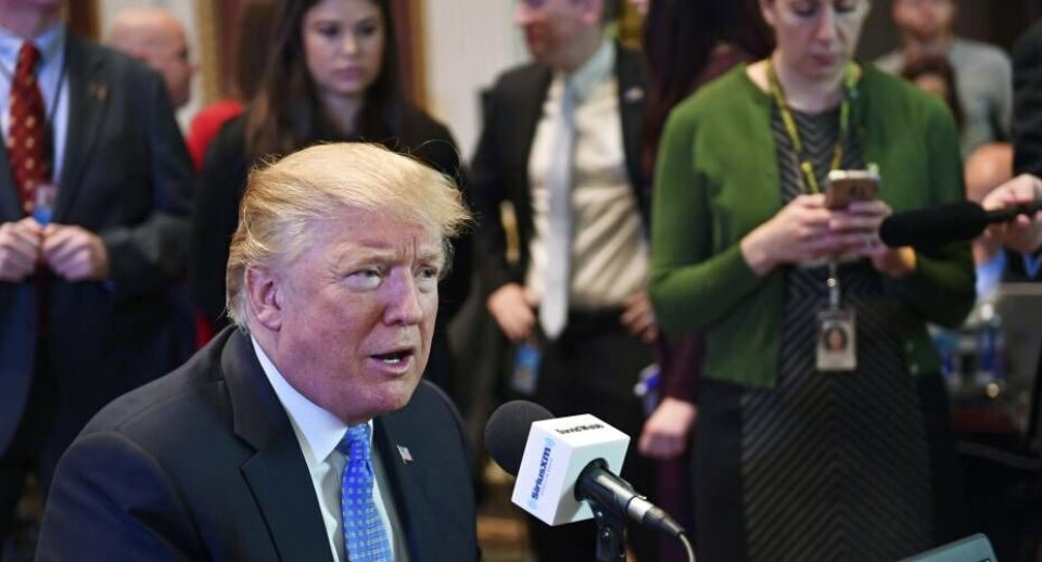 Amerikas rigeste bliver stadig rigere, viser en liste over USA's mest velhavende, som magasinet Forbes står bag. Men USA's præsident Donald Trump tager en ordentlig tur ned ad listen
