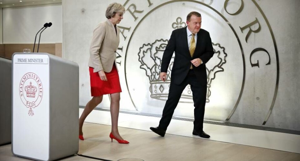 DF vil have Løkke til at kæmpe for briternes brexit-aftale