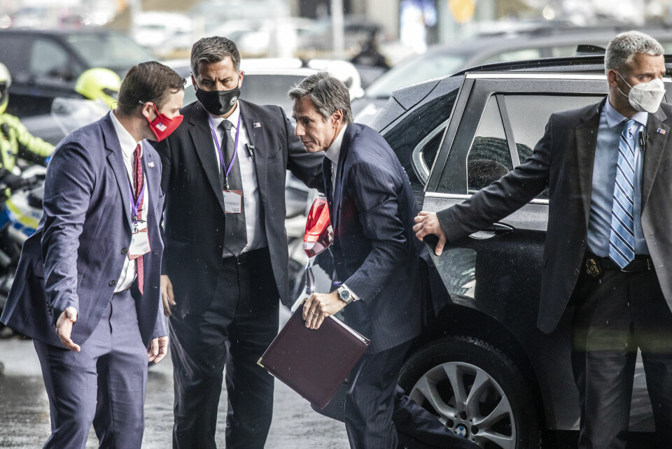 USAs udenrigsminister Antony Blinken modtages af Gudlaugur Thor Thordarson, Islands udenrigsminister, ved ankomsten til middag i Harpa i Reykjavik, Island onsdag den 19. maj 2021 i forbindelse med møde i Arktisk Råd.
