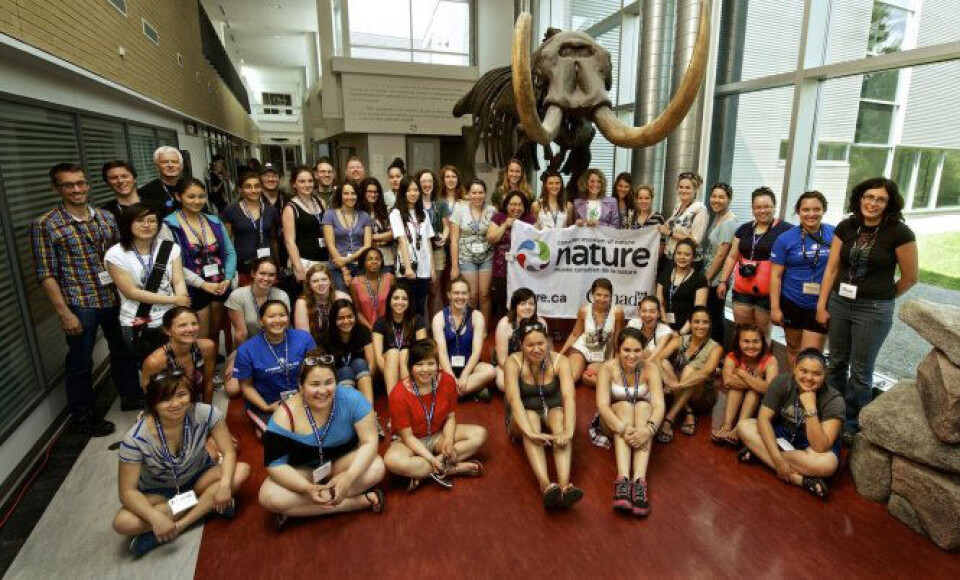 Her er deltagerne på naturhistorisk museum i Ottawa i Canada. I dag ankommer gruppen til Grønland.